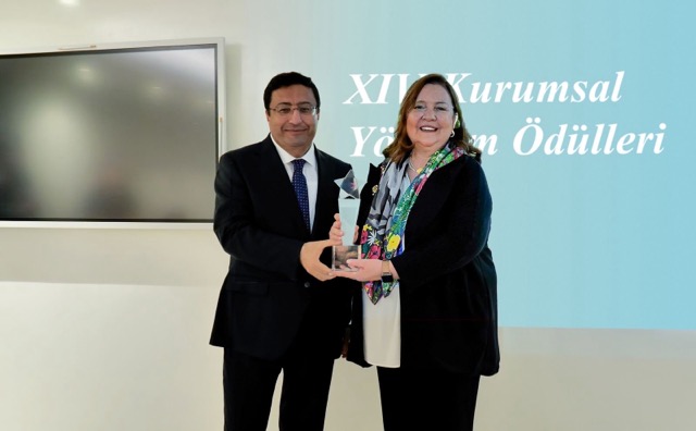 dogus otomotive kurumsal yonetim odulu
