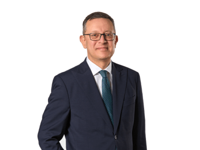 ozan uyar