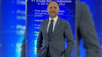 ekrem erdem