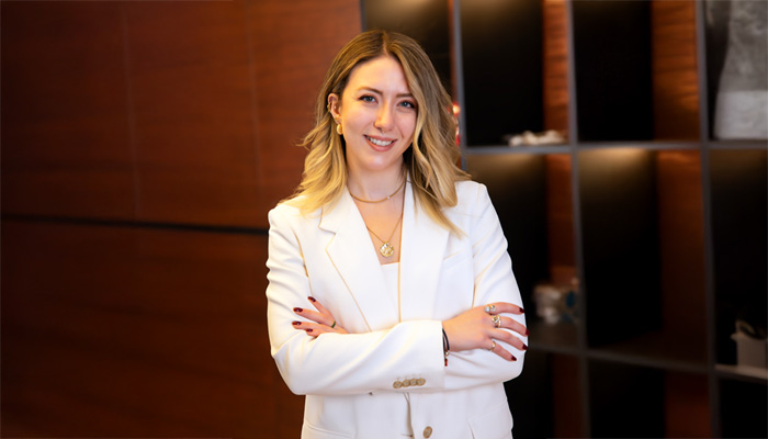 Arnica’da Üst Düzey Atama 1 Arnica, Pazarlama ve Operasyon Yöneticisi pozisyonuna Yasemin Biçer’in atandığını duyurdu.